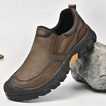 Genuine Leather Mens Slip on Shoes Hand Stitched Male Hiking Footwear Leisure Outdoor Treking Shoes New Antiskid Travel Trainers