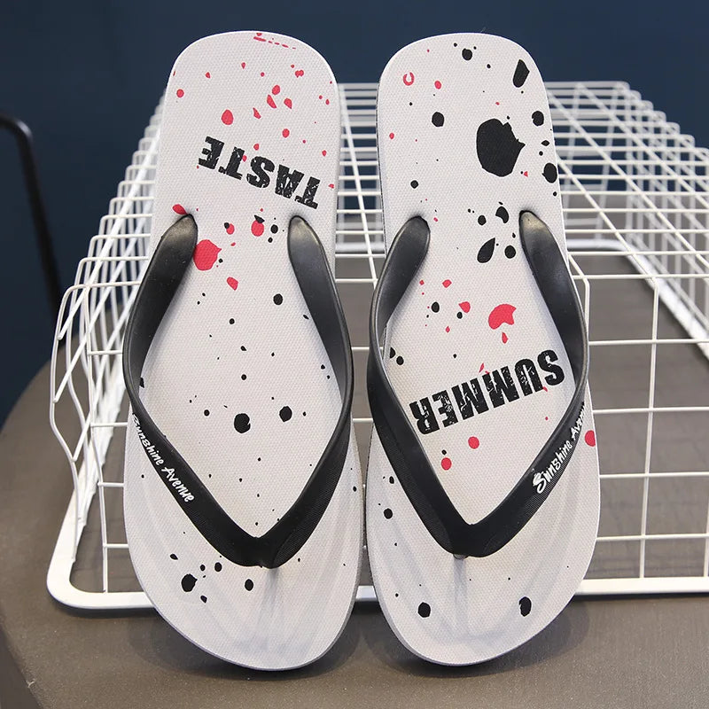 Les tongs antidérapants masculins couples de plage à la mode de plage de plage unisexes de la plage de plage de plage