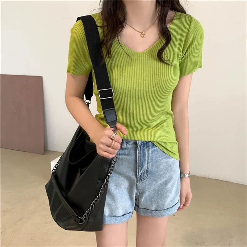 Grundlæggende V-hals solid tynd sommer pullover kvinder kvinde strikket ribbed sweater slank kortærmet bodycon sweater