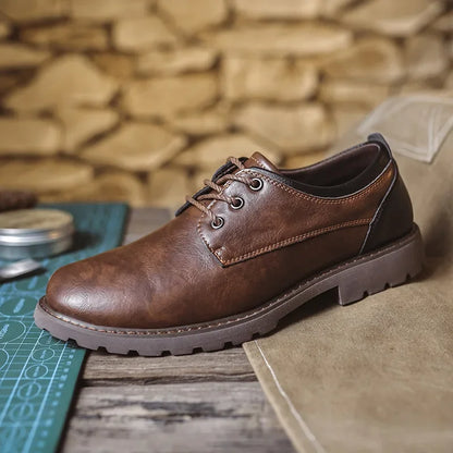 Retro usnjeni čevlji moški oxfords čevlji čipka