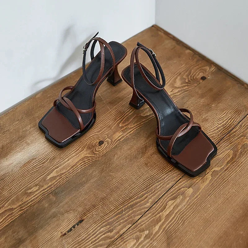2025 SAND SAND SANDALS SANDALS MULHERES MULHERES GRESSOS 7 cm Torno