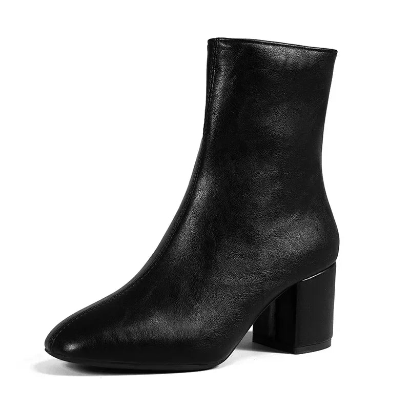Bottes de cheville blanche pour femmes Side Zipper Stretch Middle Talon grande taille Boot Boot Fashion Point Pointed chaussures Botas de Mujer 2024