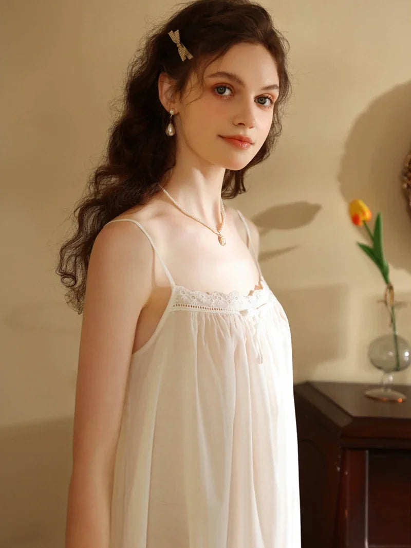 Female Summer Victorian Nighthowns Bruffles Cotton in pizzo Nightdress senza maniche Donne Donne Vintage Princess Sexy Sleep abbigliamento