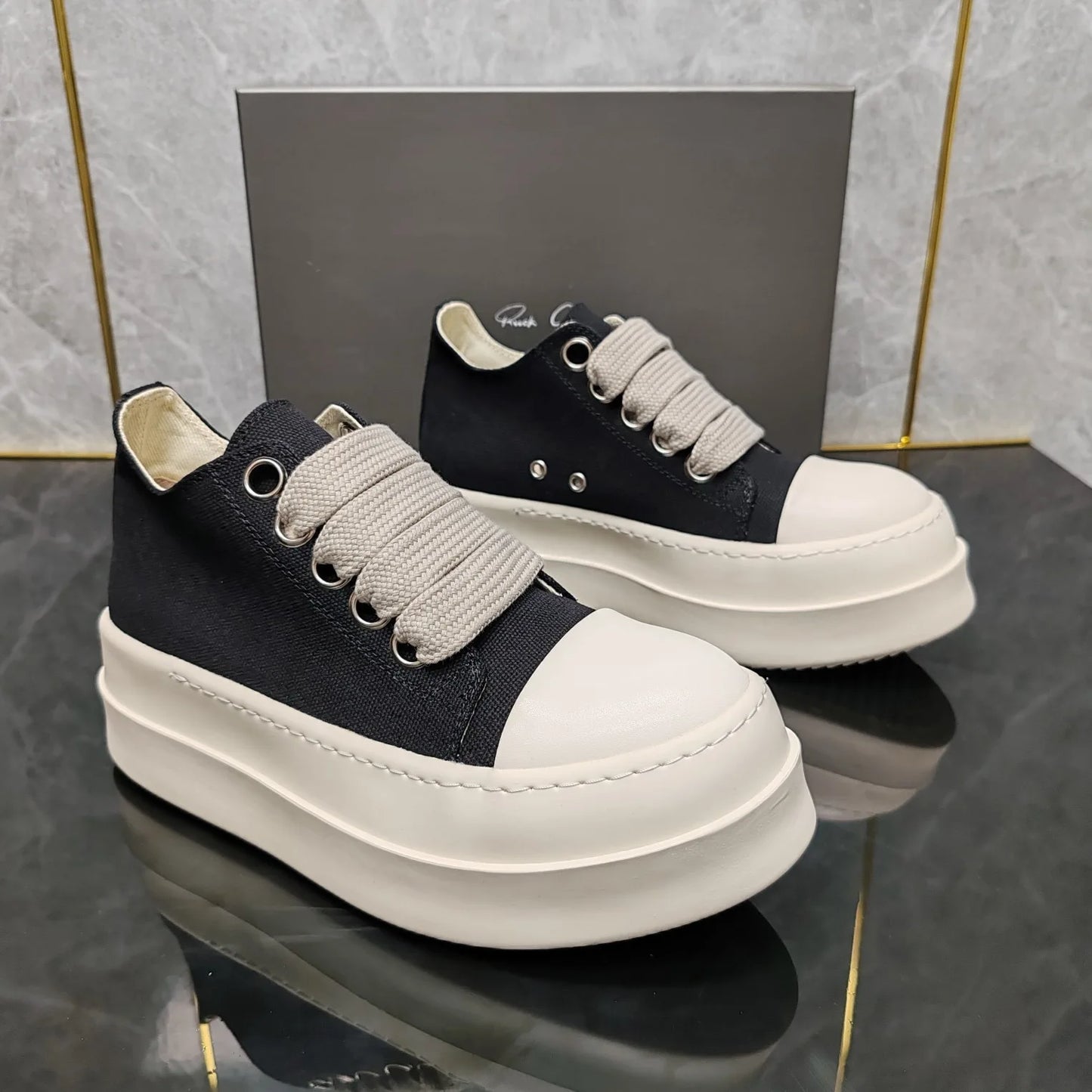 Ricks shoes high-density canvas low-top shoes Joker thick shoelaces casual shoes thickened height shoes couple.