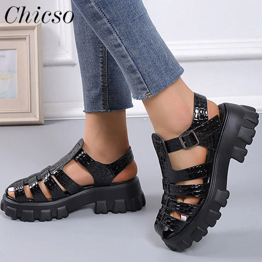 Summer Sandals Women 2025 New Roman Ladies Flat Beach Closed Nose Sandals 35-43 Large-Sized Female Casual Shoes Platform Sandals