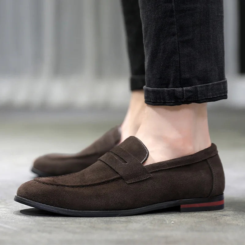 Scarpe casual maschile in pelle scamosciata in pelle autentica da uomo in pelle slip-on leggero comodi moca