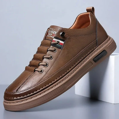 Brandowe nowe skórzane buty dla mężczyzn dla mężczyzn bez poślizgu buty sportowe moda wygodne trampki męskie płaskie buty zwykłe buty