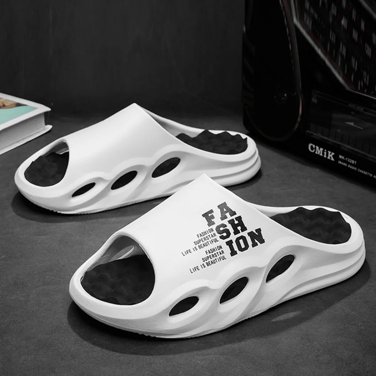 Menn mote massasje tøfler innendørs/utendørs sandaler strand flip flop tykke såle hann lysbilder sommer ikke-skli menn dusj tøfler