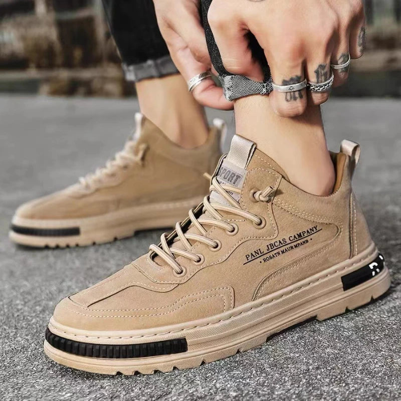 Trend Men Sneakers Outdoor Niepoślizgowe buty turystyczne dla mężczyzn Wygodne buty robocze luksusowe luksusowe platforma Mężczyzny kostki 2024 NOWOŚĆ