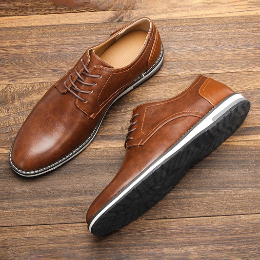 Magas de cuir Men Fashion confortable 2024 Marque Chaussures décontractées hommes