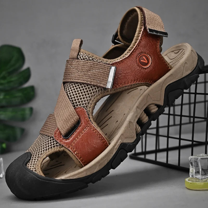 Sommer menn sandaler ekte skinn herre casual sko utendørs menn skinn sandaler for menn strandsko romerske herresko merkevare