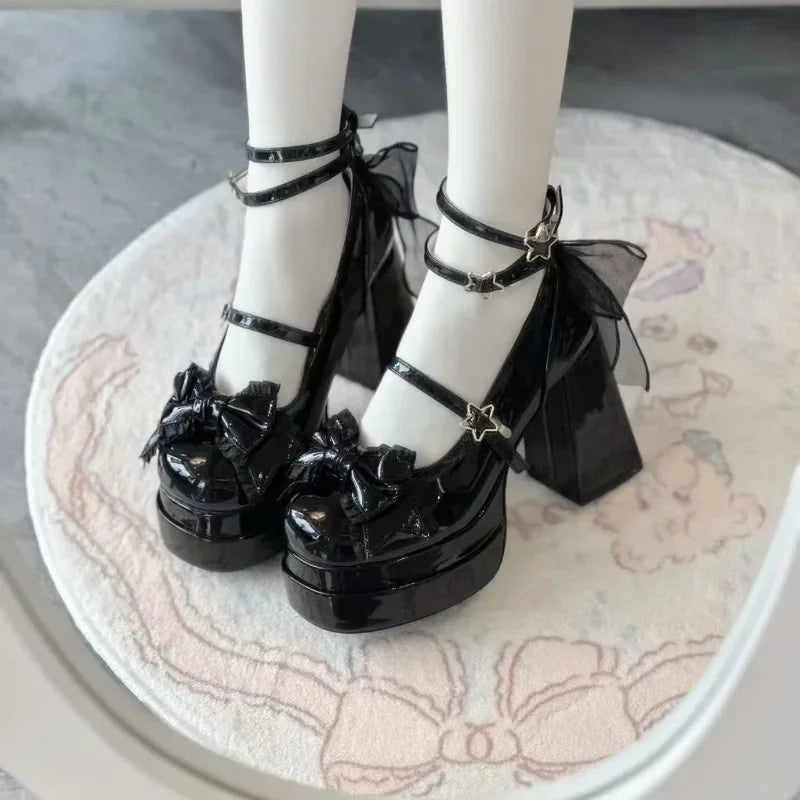 Plataforma del club nocturno Mujeres Lolita Pombs Fashion Shallow High Heel Zapatos 2025 String Autumn Ladies Outdoor Stripper Zapatos