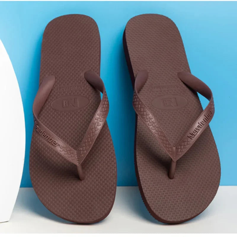 Stora män tofflor sommar flip flop strand män ljus flip flops andas skor hem mjuka tofflor för man puntoufle homme