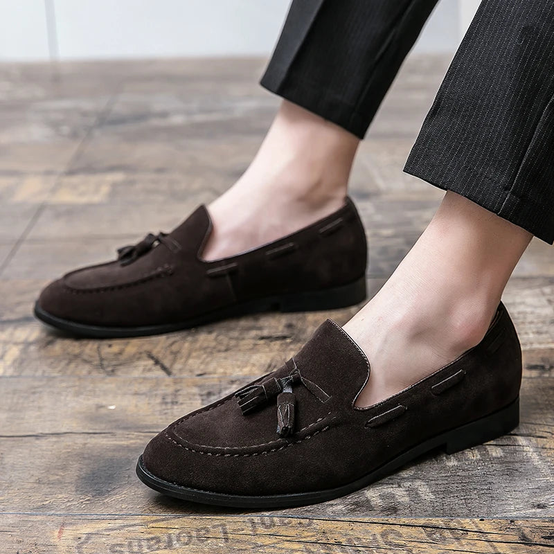 Mali di alta qualità di alta qualità da uomo in pelle vera slip on calzature maschio comodo scarpa da guida con palette antriskid per tutto il gioco