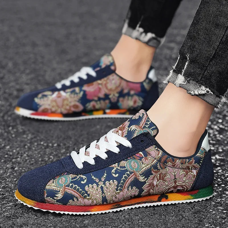 Designer mænds afslappede sko graffiti trykte lærred sko til mænd høj kvalitet åndbare løbesko lette mænd sneakers