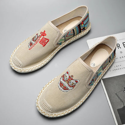 2025 Hot Men Loafers Fashion Embroidered Flat Shoes Moccasin Men Summer Casual Slip On Shoes Men Comfort Canvas Footwear Male