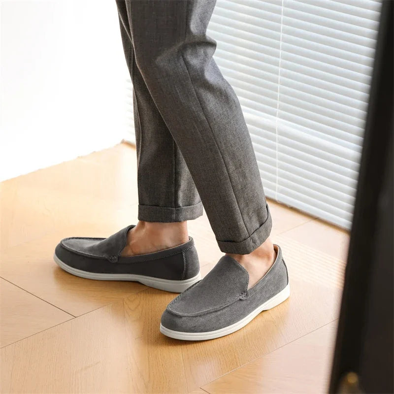 Chaussures décontractées pour hommes en daim en cuir classiques Style britannique Chaussures pour hommes légers mocassins doux mocassins masculins sur les plateaux de conduite