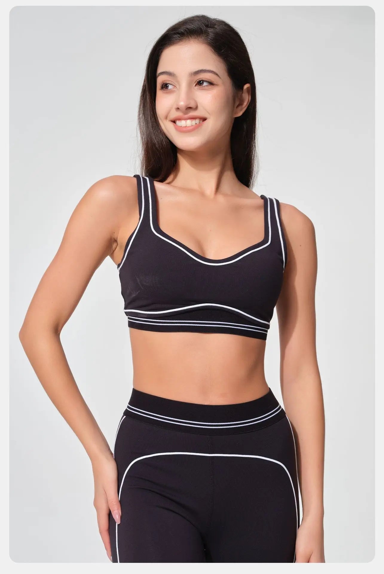 Women's Air Heart Throb Bra Legging Fitness Yoga Set Tight Pants Shoulder Straps Comfortable Bra Built in Chest Mat Sportswear