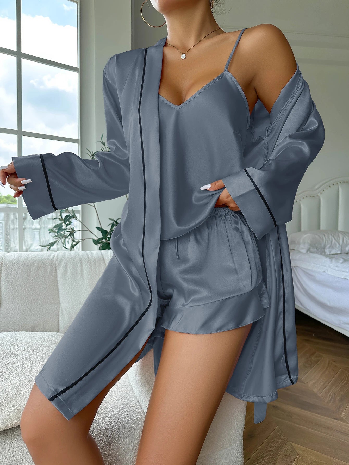 Eenvoudige satijnen pyjama set met lange mouw rok met rok met rok cami top en shorts dames slaapkleding