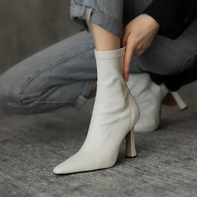 2023 WOMEN HIGH WEEL KRATKE KOŽNJI Čizme Nove čizme ženske tanke čizme za tanke potpele dame gležnjeve kratke čizme Botas de mujer