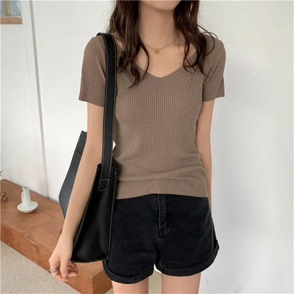 Grundlæggende V-hals solid tynd sommer pullover kvinder kvinde strikket ribbed sweater slank kortærmet bodycon sweater