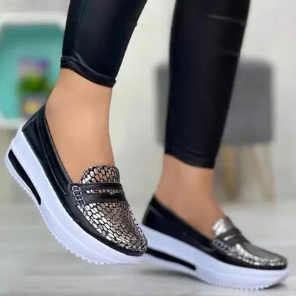 Plus size 43 scarpe piatta casual Donne Fashion Fashion Round Top Top Platform Sneaker Sneaker Comfort non slip femminili