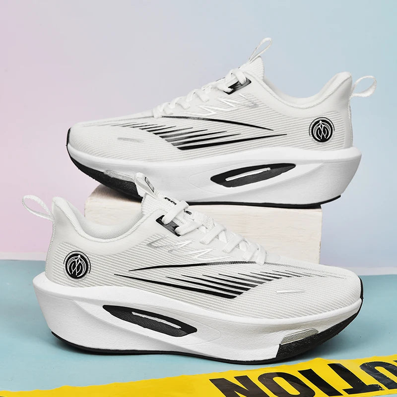 Men Running Shoes Outdoor Cushioning Jogging Couple Sneakers Non-Slip Luxury Shoes Trainer Race Breathable Mesh Off-road Shoes