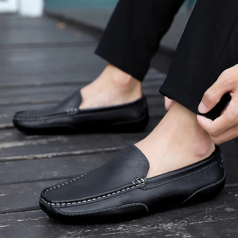 Skutečná kůže prodyšná mokující mocasins neformální mokasíny kožené boty pro muže sklouznou na formální italskou jízdu plochý chaussure homme
