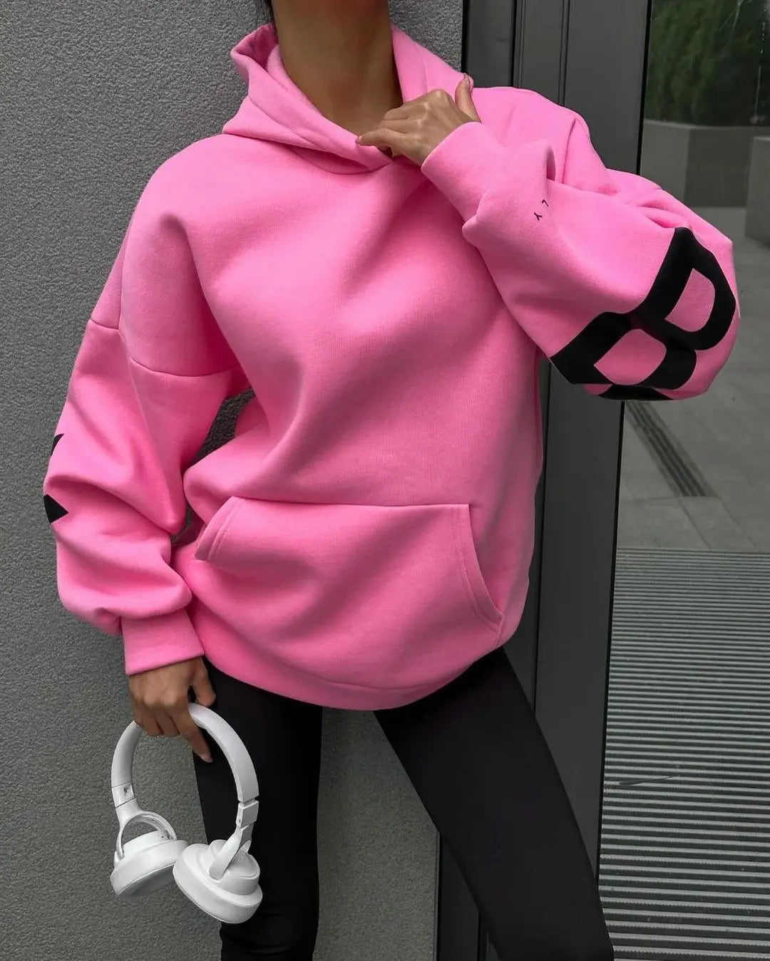 American Retro Letter Print Oversized Sweatshirt Women Harajuku Y2K Trendy Streetwear Top Chic Colorful Versatile Casual Hoodie