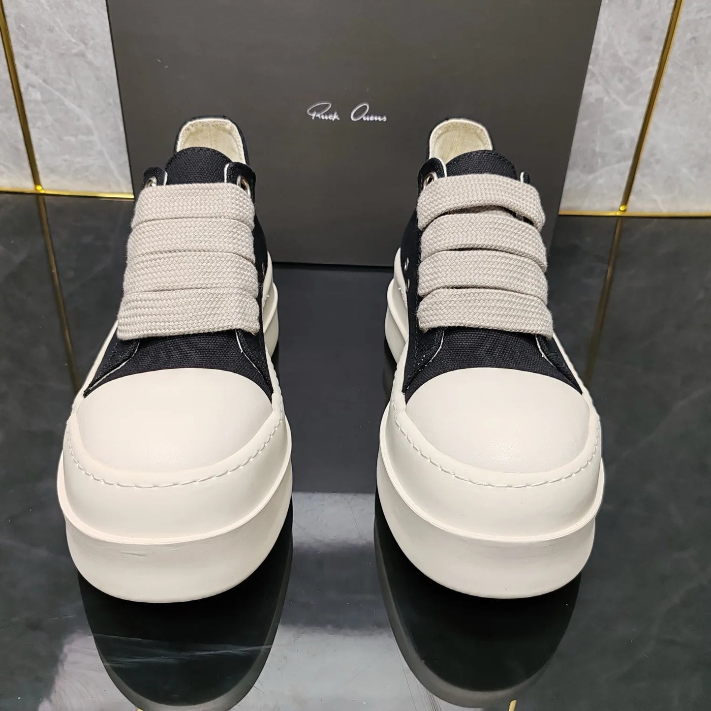 Ricks shoes high-density canvas low-top shoes Joker thick shoelaces casual shoes thickened height shoes couple.