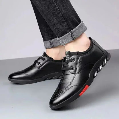 Chaussures en cuir décontractées pour hommes printemps 2025 Chaussures masculines confortables Silp sur les chaussures de travail Malus Softs sans glissement