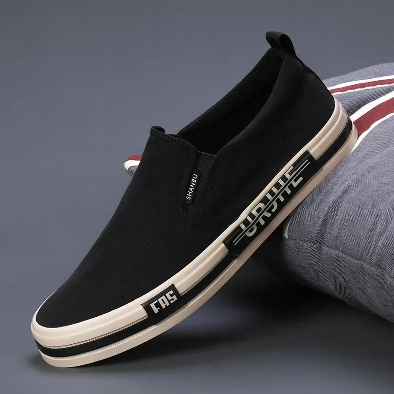 Lätt mäns dukskor Bekväma lågklippta vulkaniserade skor män espadrille icke-slip casual skor män lägenheter 2024