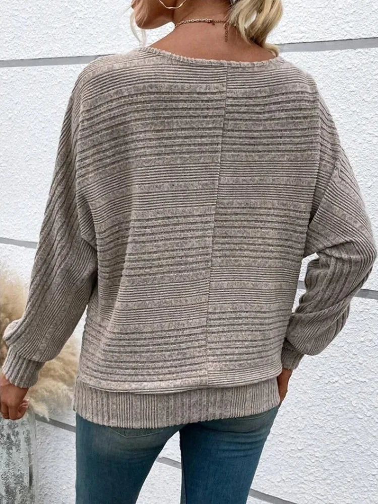 Autumn/Winter New Comfortable Casual Solid Color Sweaters Long Sleeve Round Collar Splicing Head Pullover 2024 Loose Female Tops