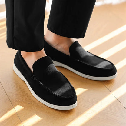 Chaussures décontractées pour hommes en daim en cuir classiques Style britannique Chaussures pour hommes légers mocassins doux mocassins masculins sur les plateaux de conduite
