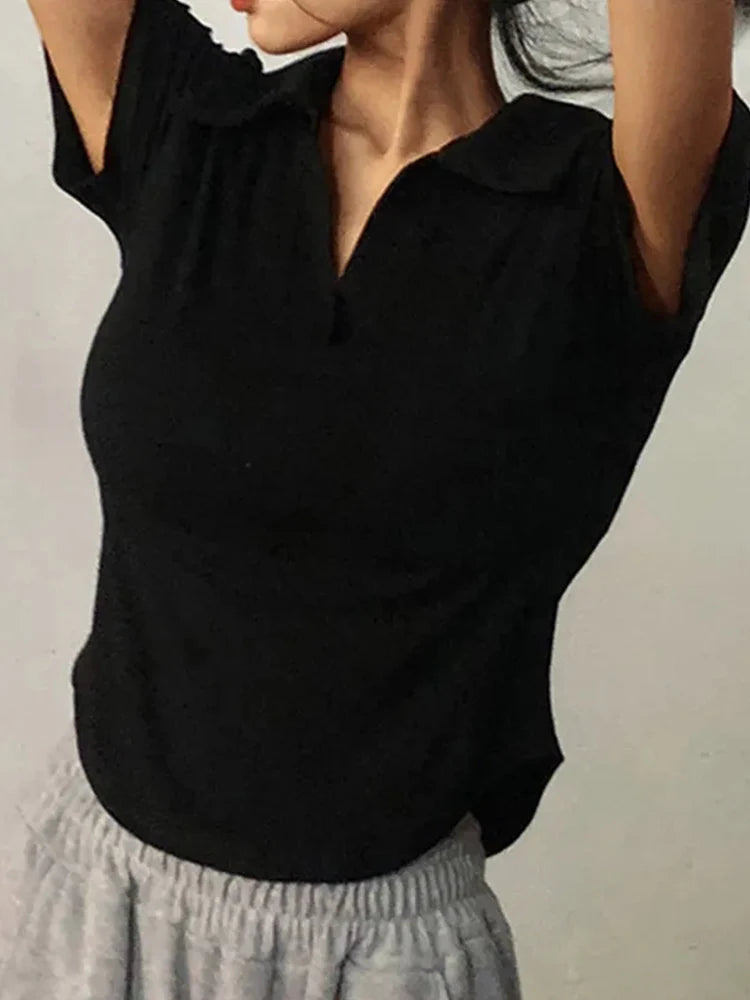 Summer Short Sleeve Lapel Top Women's Solid V-hals tröjor Retro söta skjortor Hot Girl Crop Top Kvinnlig Slim Merveile Tee