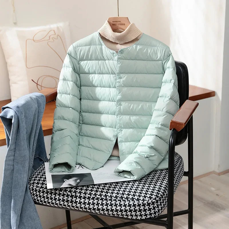 Plus size 2023 Nuova autunno inverno da donna calda Duck White Down Slim Down Slim Down Female Fashion Ultra leggero Paintoni da palla confezionabile