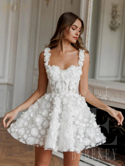 Bebekey Customized 3D Flower Mini Prom Kleider kurze Spaghetti-Träger A-Line Spitzenabend Partykleid formelle Partykleid Robe