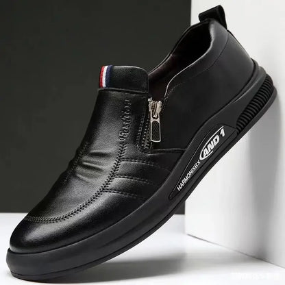 2024 Nouvelles chaussures en cuir décontractées pour hommes modes de mode automne slimon plate de commerce de boutiques