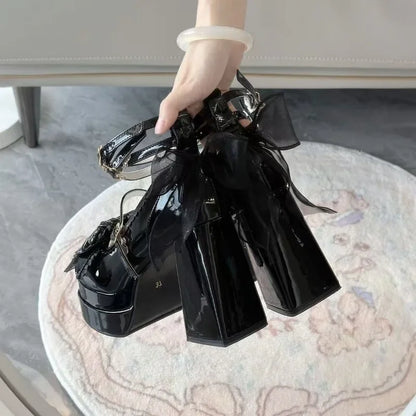Plataforma del club nocturno Mujeres Lolita Pombs Fashion Shallow High Heel Zapatos 2025 String Autumn Ladies Outdoor Stripper Zapatos