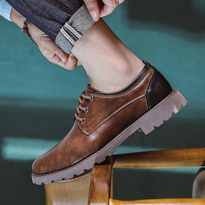 Retro usnjeni čevlji moški oxfords čevlji čipka