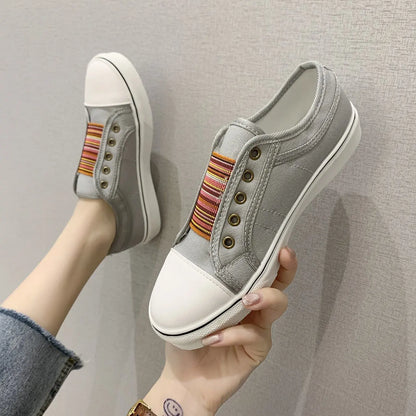 Chaussures plates en toile Femmes bases basses bases décontractées Vulcanize chaussures nouvelles femmes d'été automne baskets dames baskets femmes