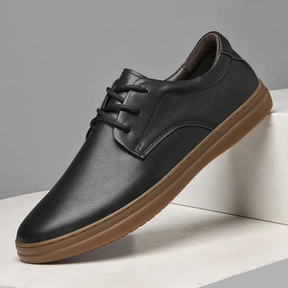 Fasjonable nye menn runde med pustende utendørs anti slip casual tavle sko av høy kvalitet menn komfortable anti slip loafers