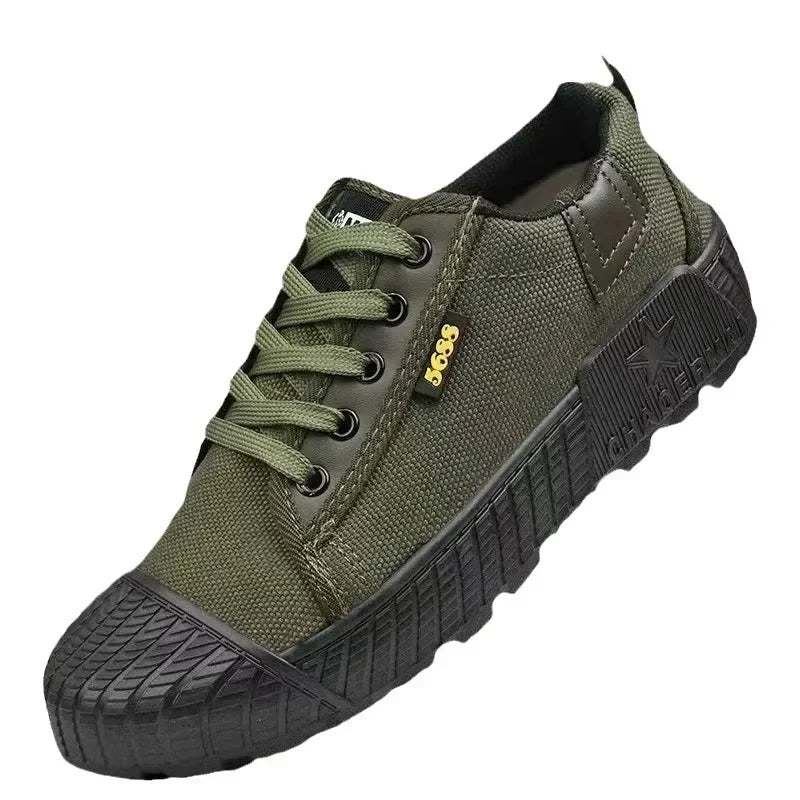 Mens Canvas skor utomhus andningsbara arbetsskor non slip casual sneakers för manlig mjuk sula promenadlägenheter zapatos casuales
