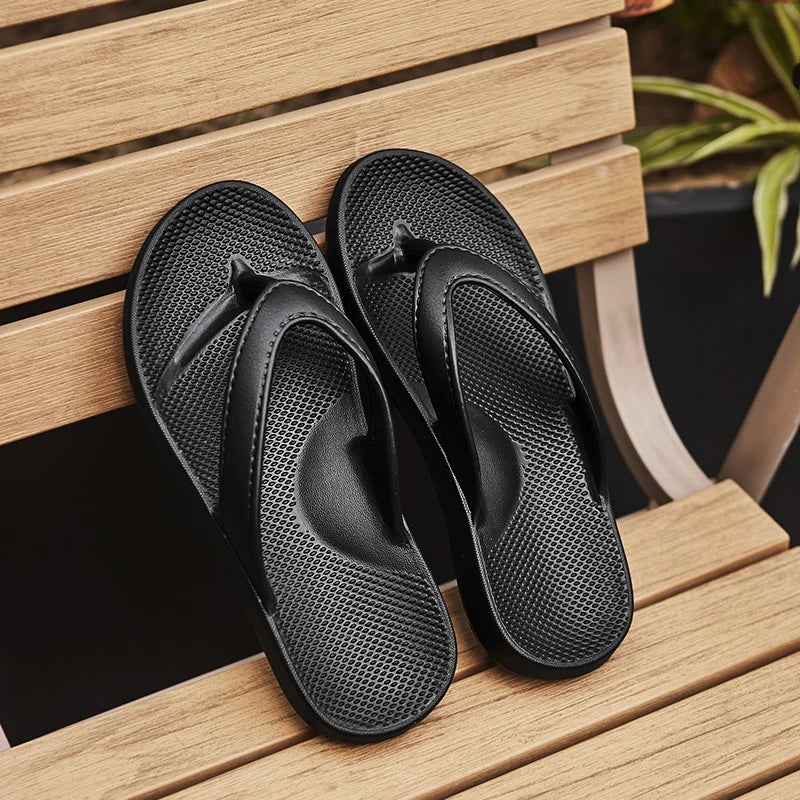 Eva Men Flip Flip Sandalias de playa duraderas Interiores al aire libre Anti-Slip Pareja Slippers cómodas sandalias planas casuales