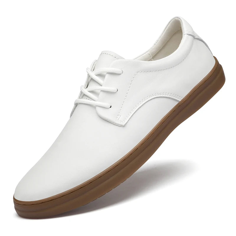 Fasjonable nye menn runde med pustende utendørs anti slip casual tavle sko av høy kvalitet menn komfortable anti slip loafers