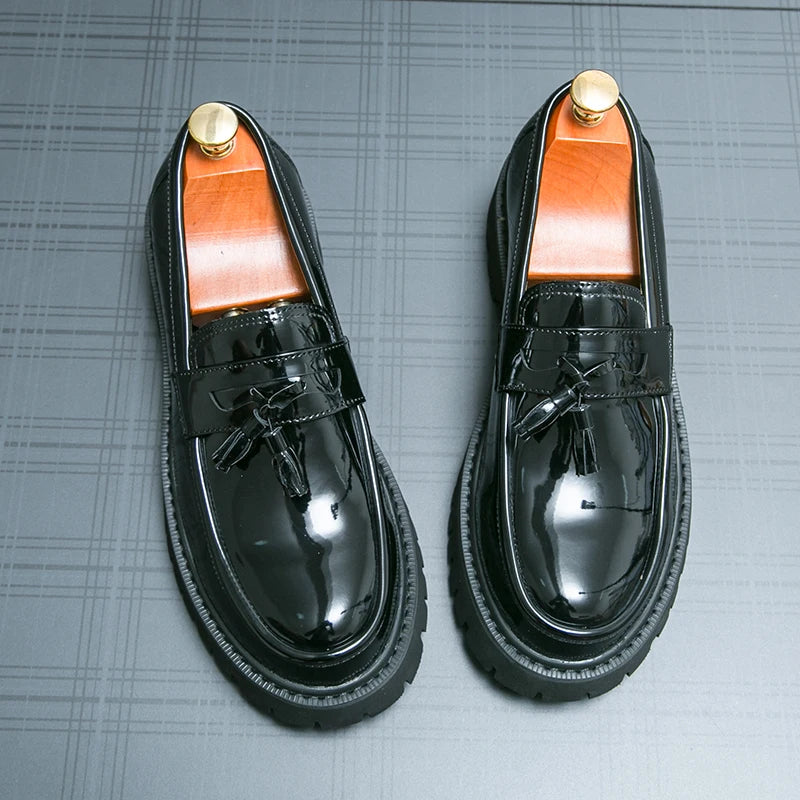 Nye platformsko loafers sko mænd tyksålede bryllupssko sorte formelle forretningssko slip-on læder øger afslappet sko