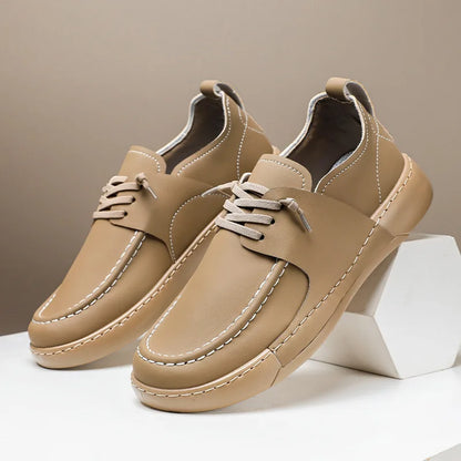Menn Casual Sneaker 2025 New Black Low Top PU Leather Outdoor Anti-Slip Sneakers Male Platform Fashion Shoes Zapatillas Hombre