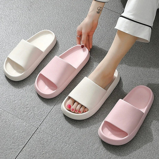 Mannen thuis slippers mannelijke wolken sandalen badkamer vrouwen non slip outdoor strand glijbanen casual rubber slippers plat huis zomer