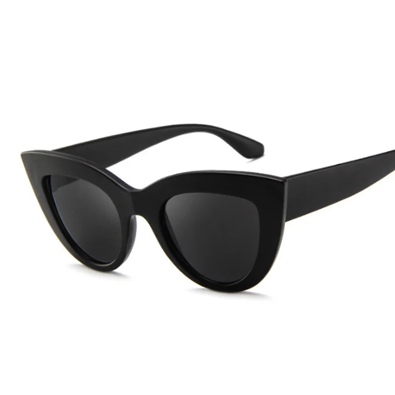 Vintage Cat Eye Sluneční brýle Žena značka návrhářka retro sluneční brýle ženské módní zrcadlové venkovní odstíny gradient oculos de sol