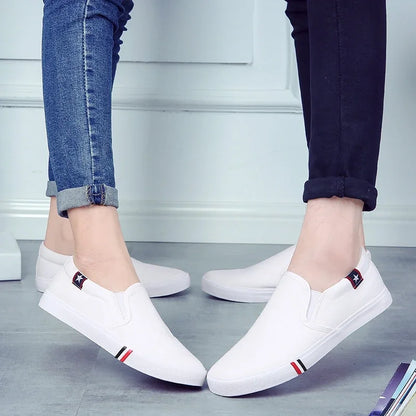 Mænd afslappede sko glider på lærred loafers behagelige at gå lejligheder til mand fyr non slip blød mokkasiner sneakers sommer sommer